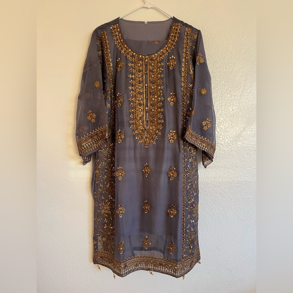 3 piece Pakistani suit